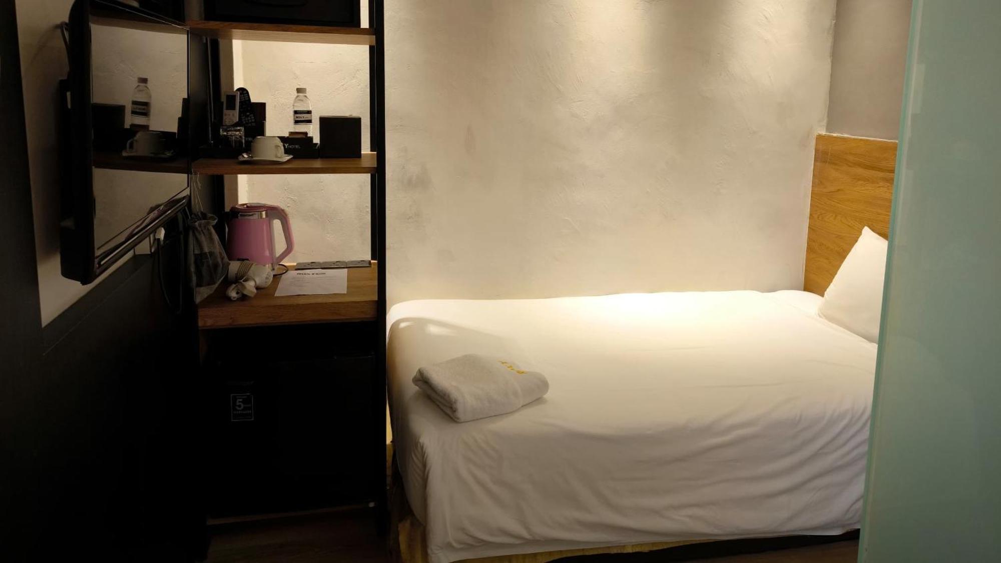 Roxy Hotel Padungan Kuching Bagian luar foto